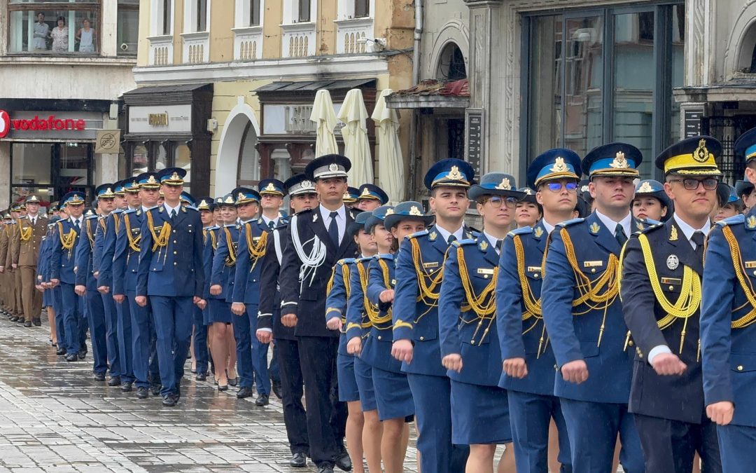 Todorică Șerban, vicepresedintele CJ Brașov, către absolvenții Academiei Forțelor Aeriene „Henri Coandă” din Brașov: ”Respect și prețuire tuturor celor care, prin vocație și sacrificiu, înalță în fiecare zi prestigiul țării noastre”