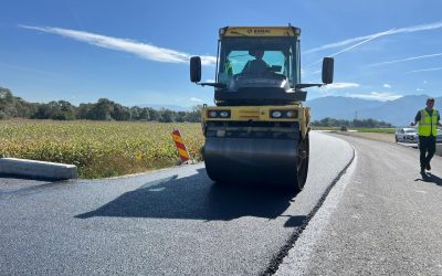 Peste 526 milioane lei: Consiliul Județean Brașov a demarat cel mai amplu proiect de modernizare rutieră, finanțat din fonduri europene, prin care vor fi modernizați și reabilitați peste 53 km de drumuri județene